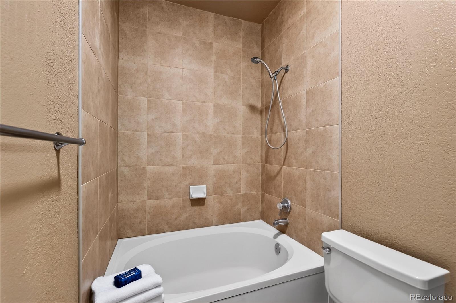 MLS Image #28 for 4760 s wadsworth boulevard,littleton, Colorado