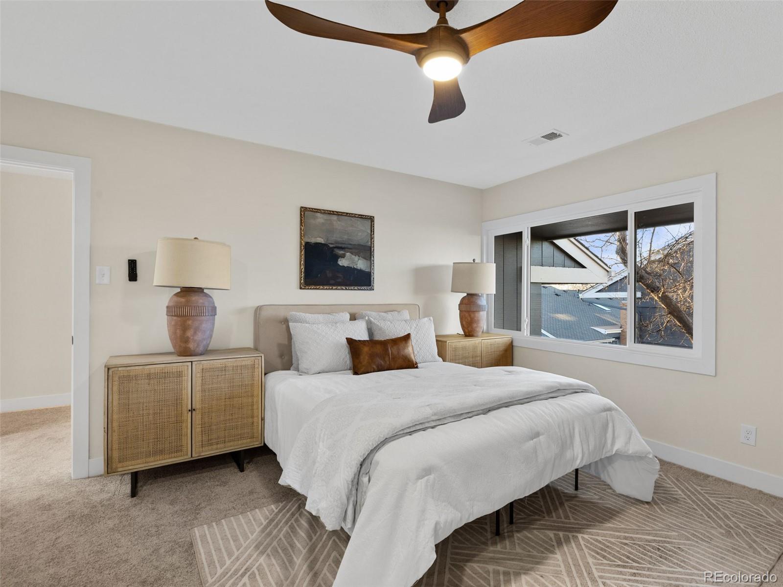 MLS Image #15 for 3548 s hillcrest drive 2,denver, Colorado
