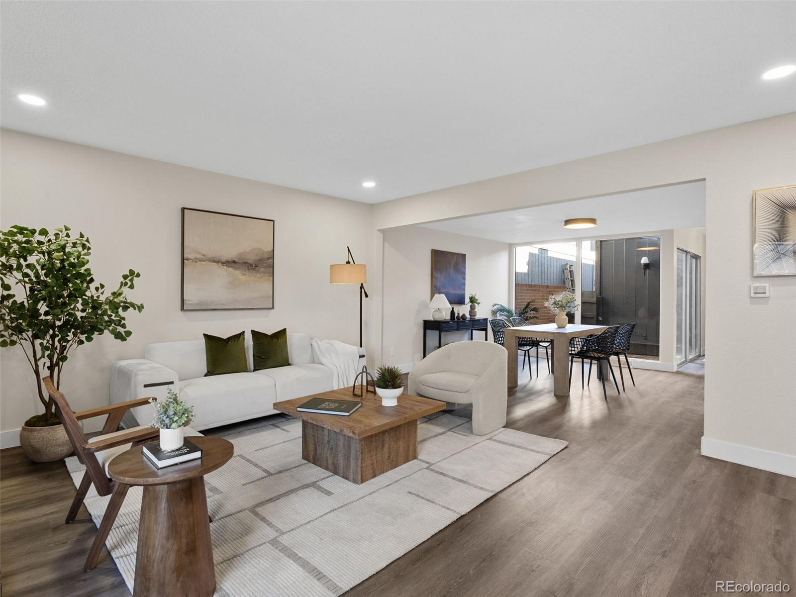 MLS Image #6 for 3548 s hillcrest drive 2,denver, Colorado