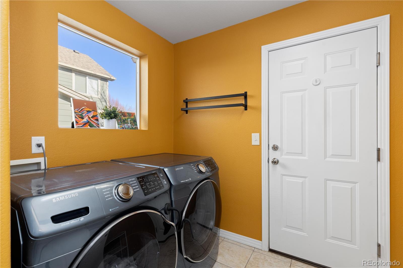 MLS Image #16 for 518  peregrine circle,longmont, Colorado