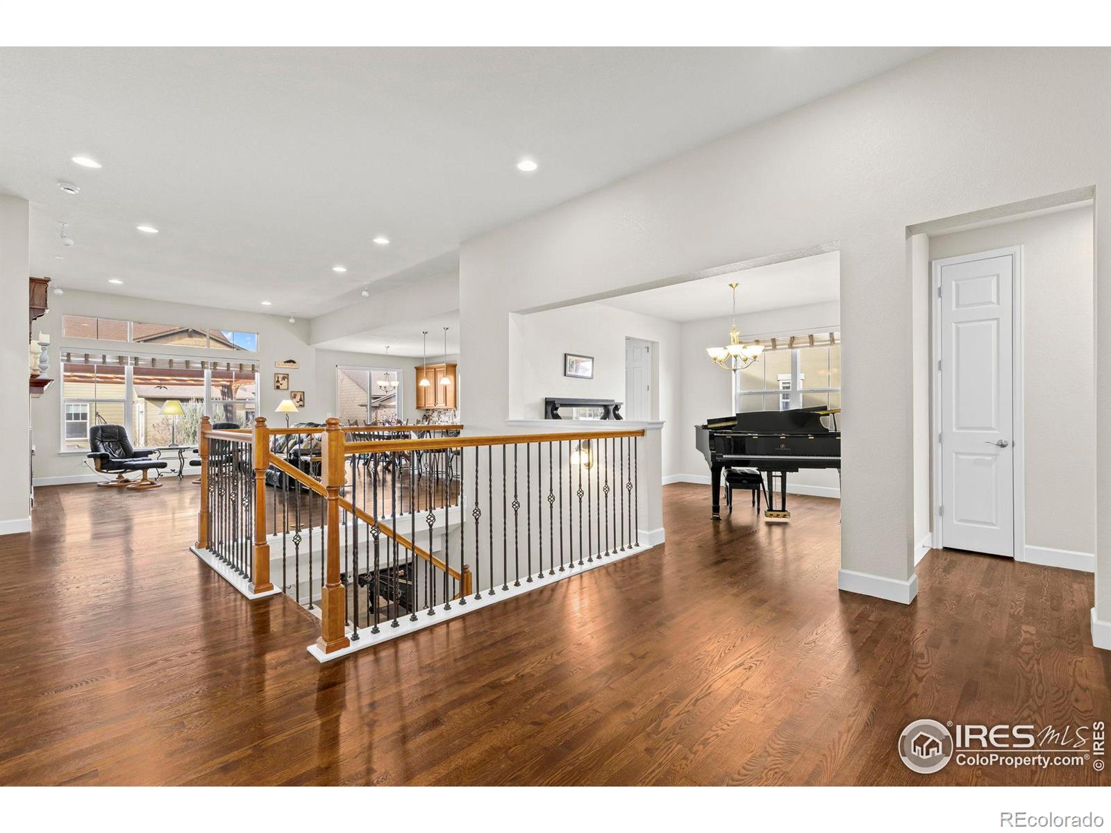 MLS Image #4 for 2268  front range road,erie, Colorado
