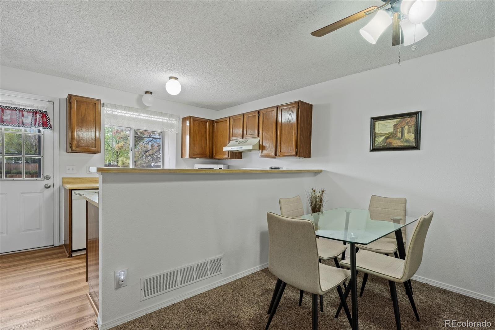 MLS Image #6 for 4020 e 94th avenue b,thornton, Colorado