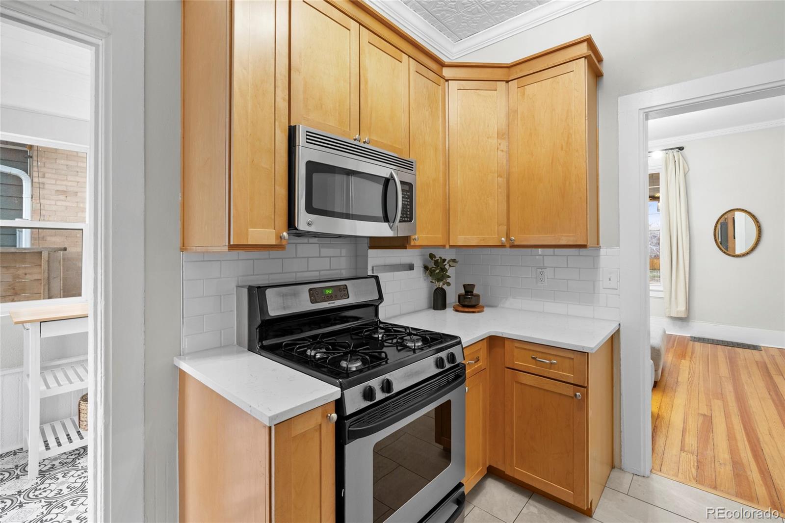 MLS Image #14 for 2836 n josephine street,denver, Colorado