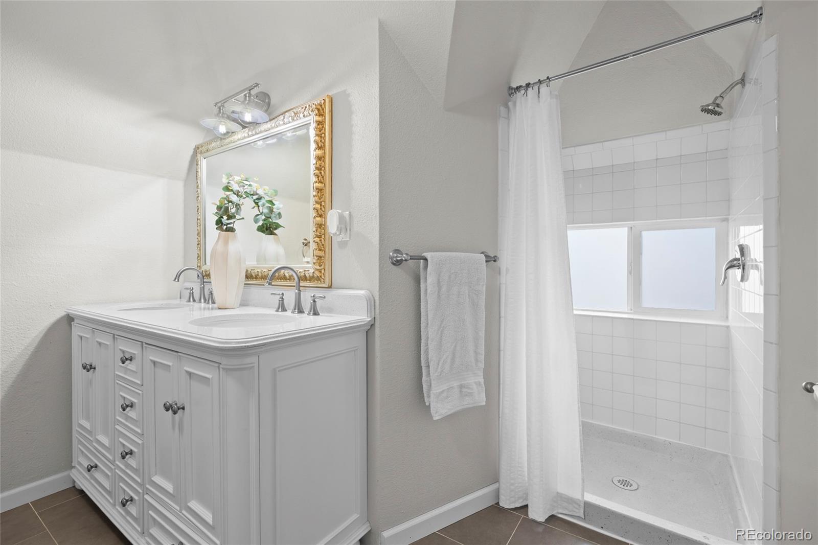 MLS Image #27 for 2836 n josephine street,denver, Colorado