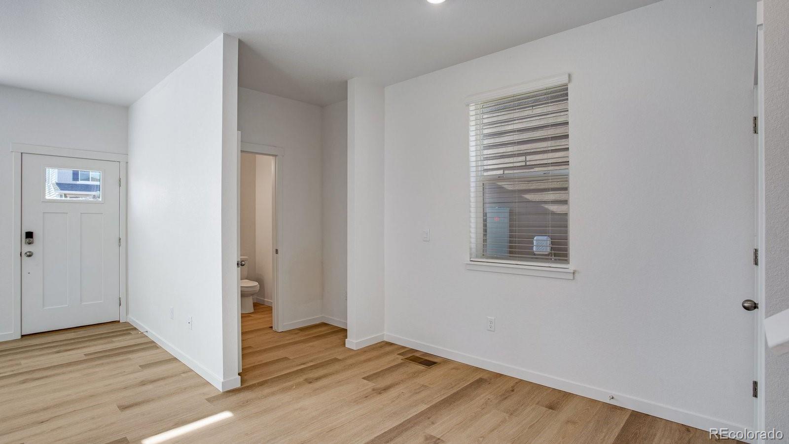 MLS Image #13 for 4636  combine lane,johnstown, Colorado