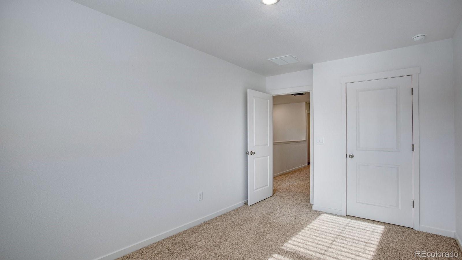 MLS Image #26 for 4636  combine lane,johnstown, Colorado