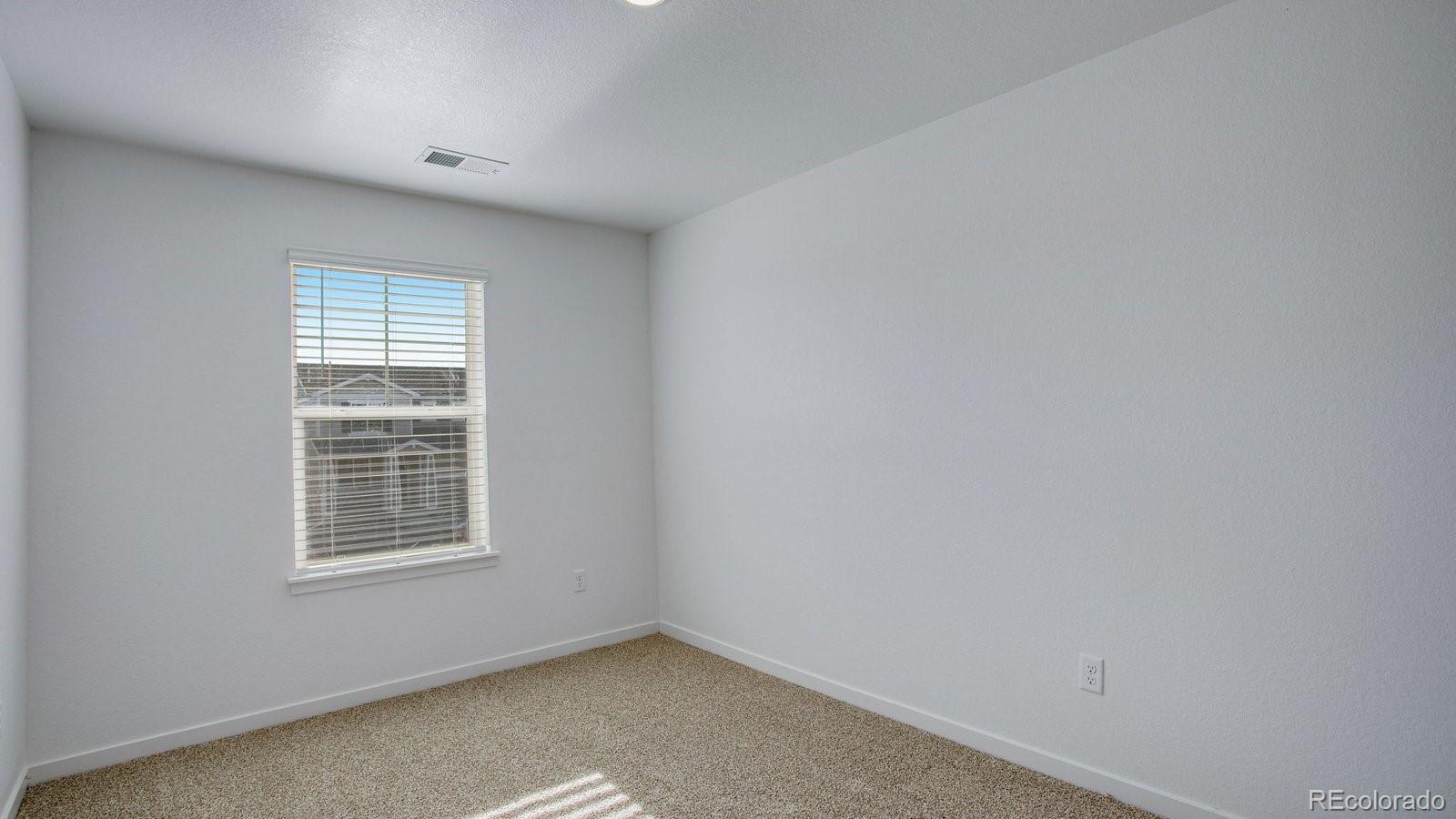 MLS Image #27 for 4636  combine lane,johnstown, Colorado