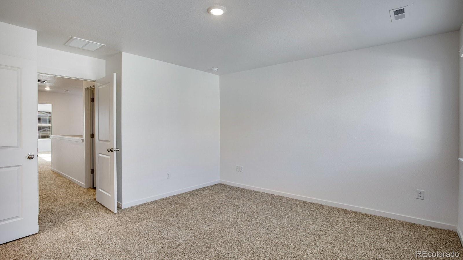 MLS Image #28 for 4636  combine lane,johnstown, Colorado