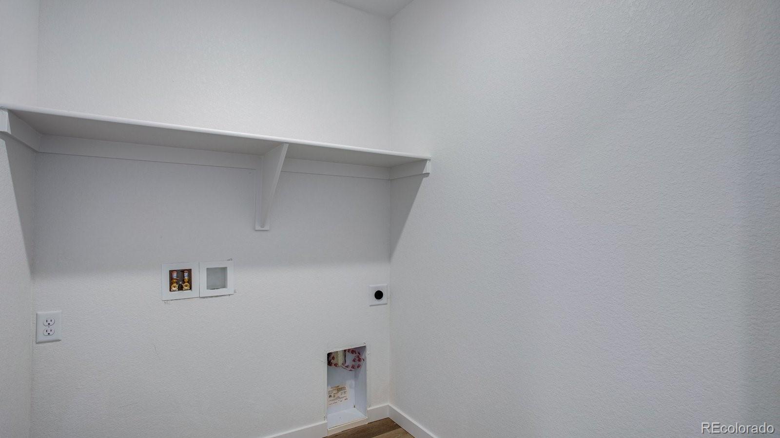MLS Image #29 for 4636  combine lane,johnstown, Colorado
