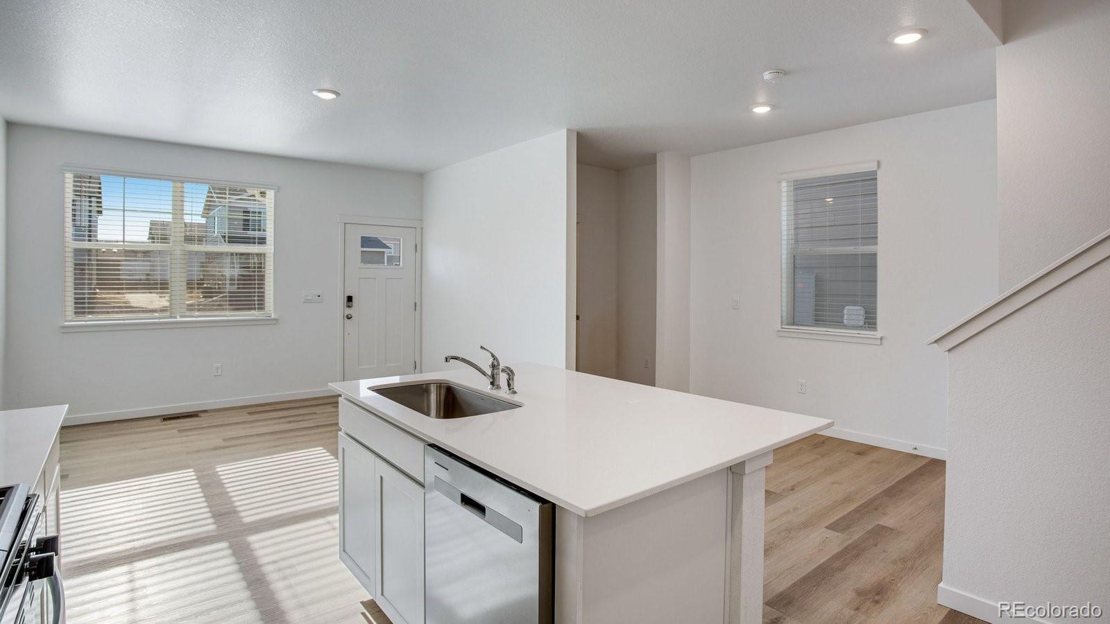 MLS Image #8 for 4636  combine lane,johnstown, Colorado