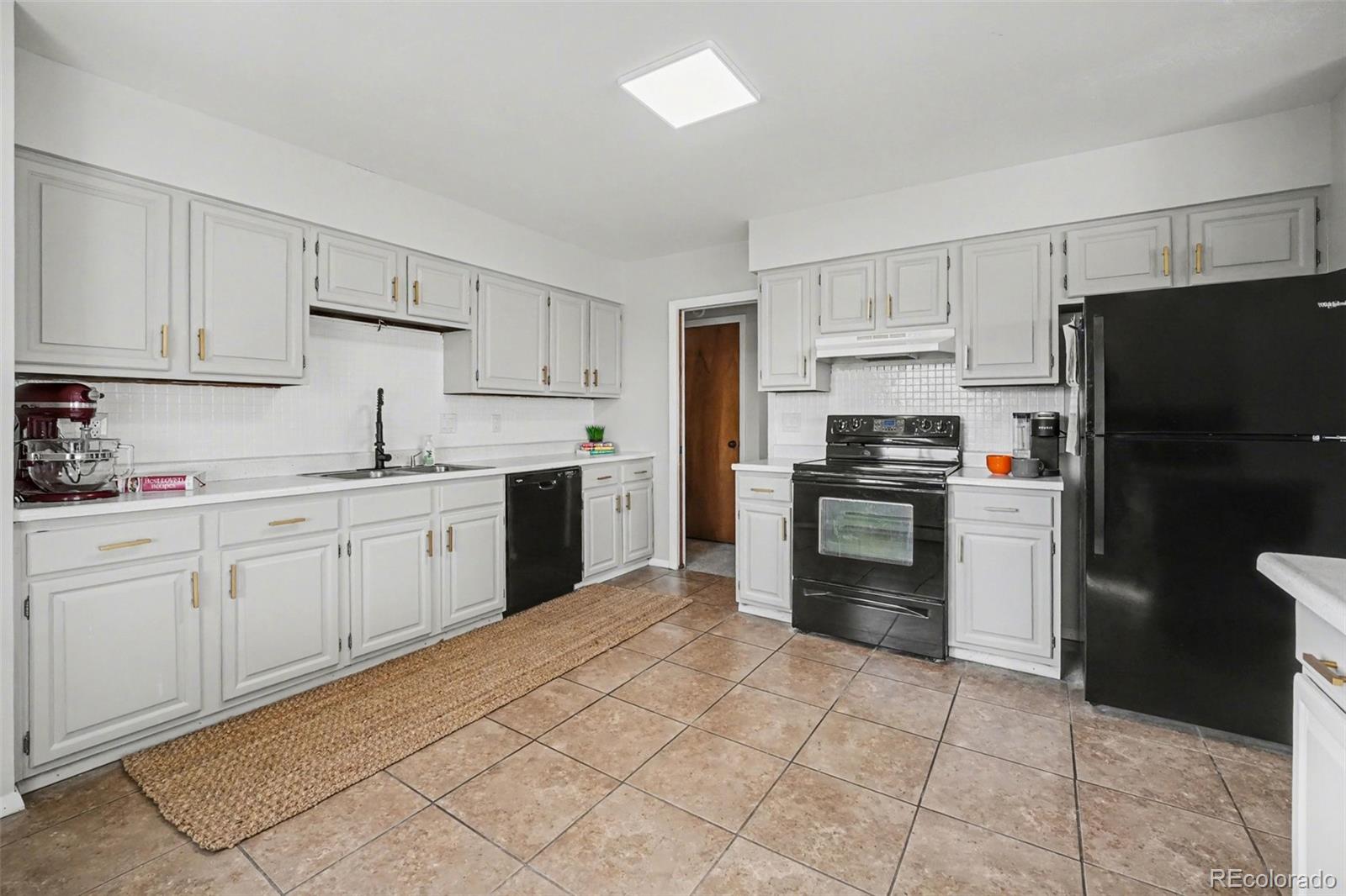 MLS Image #8 for 13952 w 78th place,arvada, Colorado