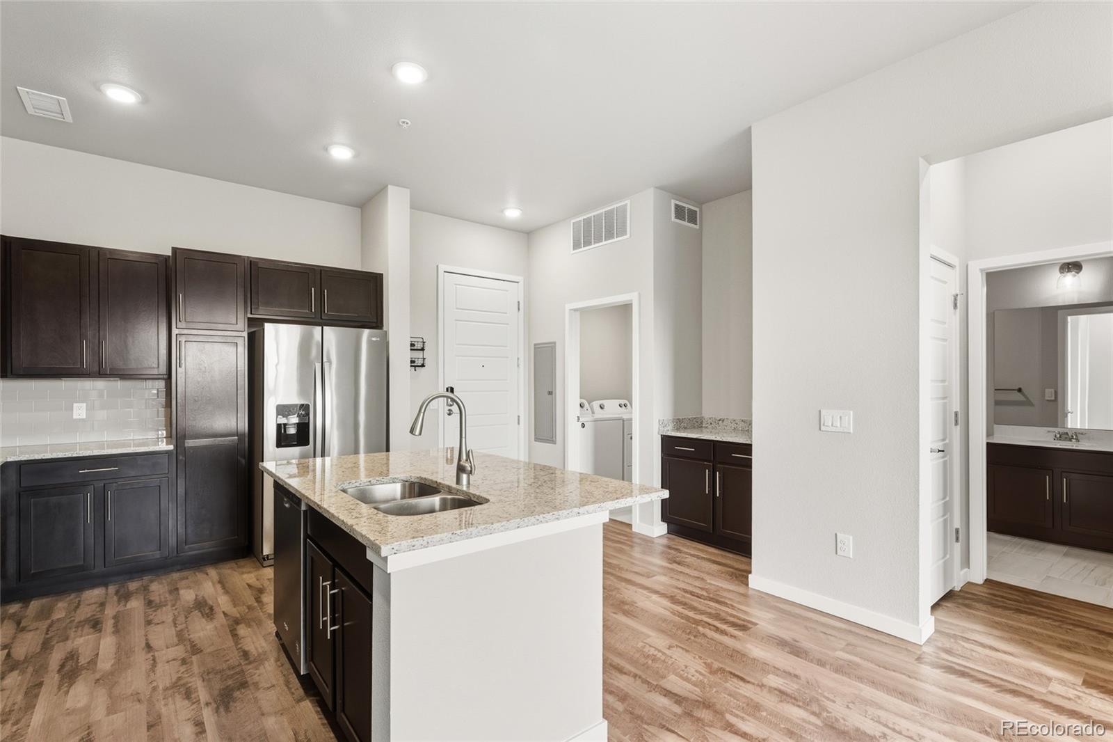 MLS Image #7 for 480 e fremont place 403,centennial, Colorado