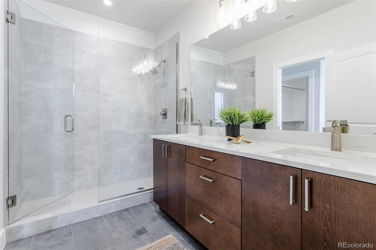 MLS Image #13 for 3531 s emerson street,englewood, Colorado