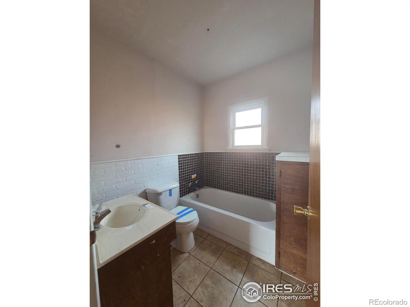 MLS Image #4 for 207 s fremont avenue,fleming, Colorado