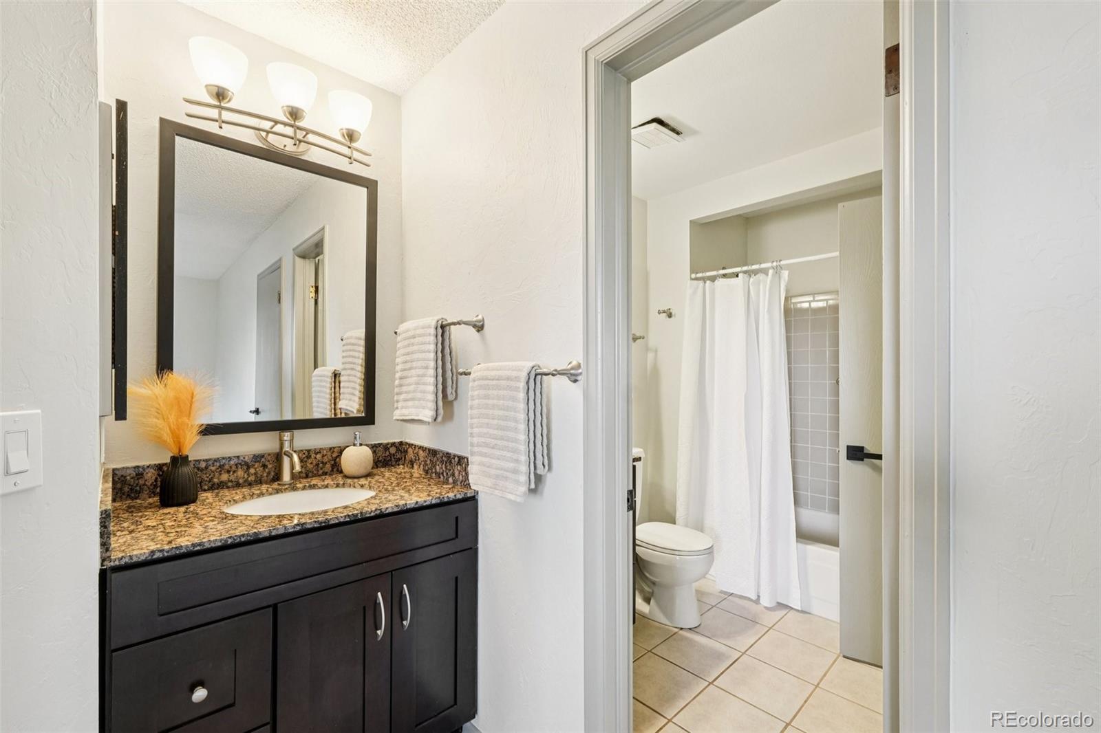 MLS Image #19 for 9700 w chenango avenue,littleton, Colorado
