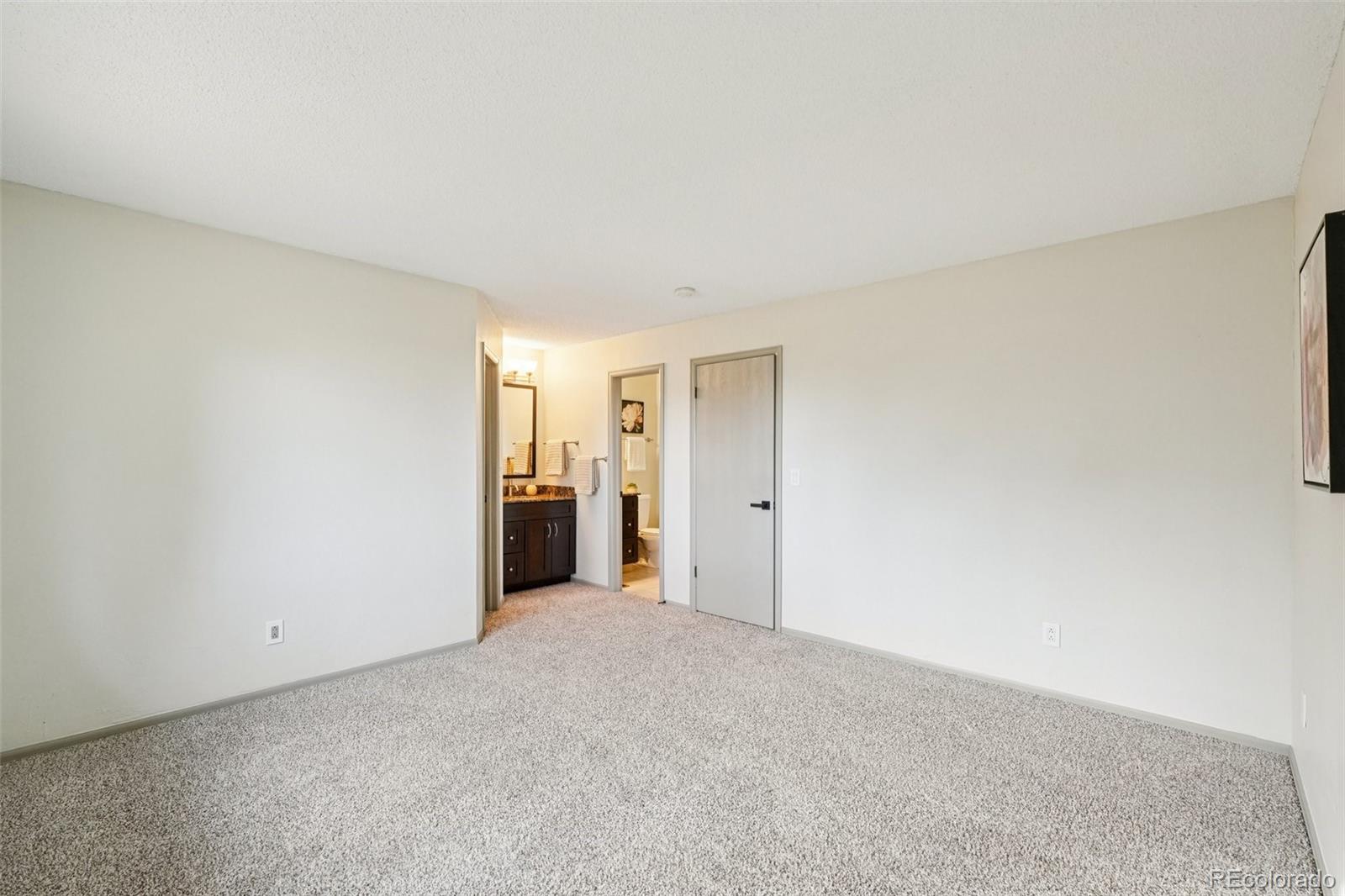 MLS Image #22 for 9700 w chenango avenue,littleton, Colorado
