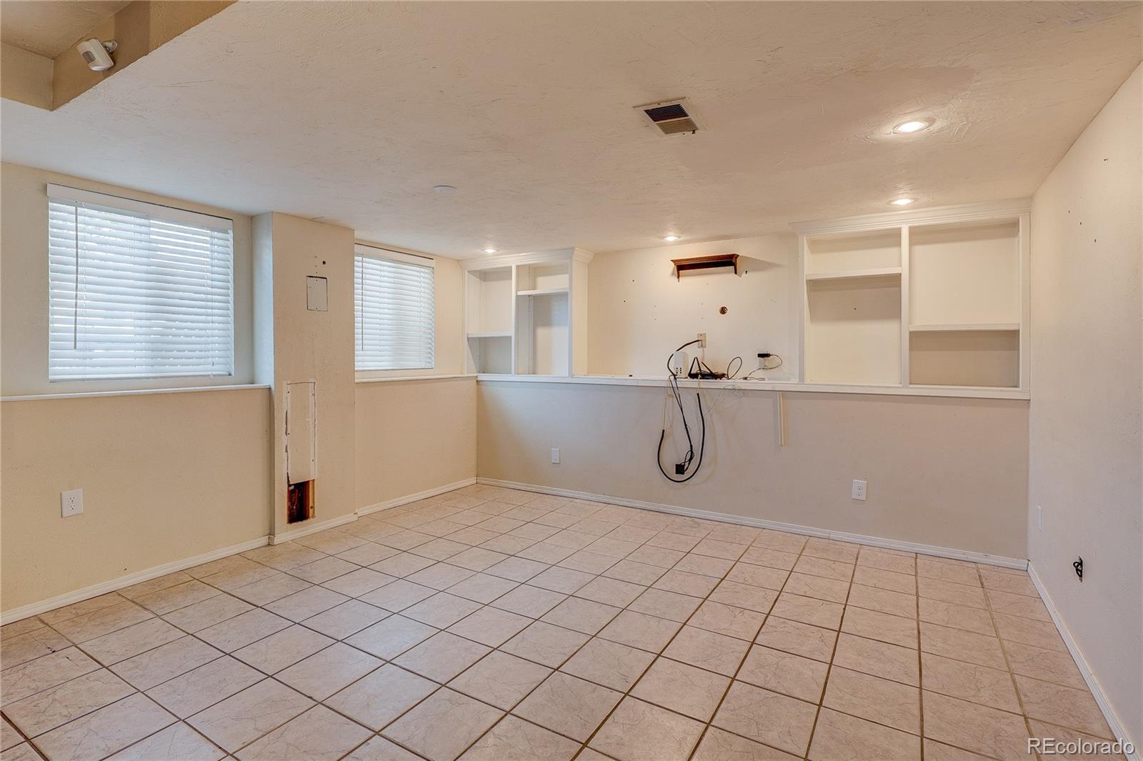 MLS Image #19 for 4891 s salida court,aurora, Colorado