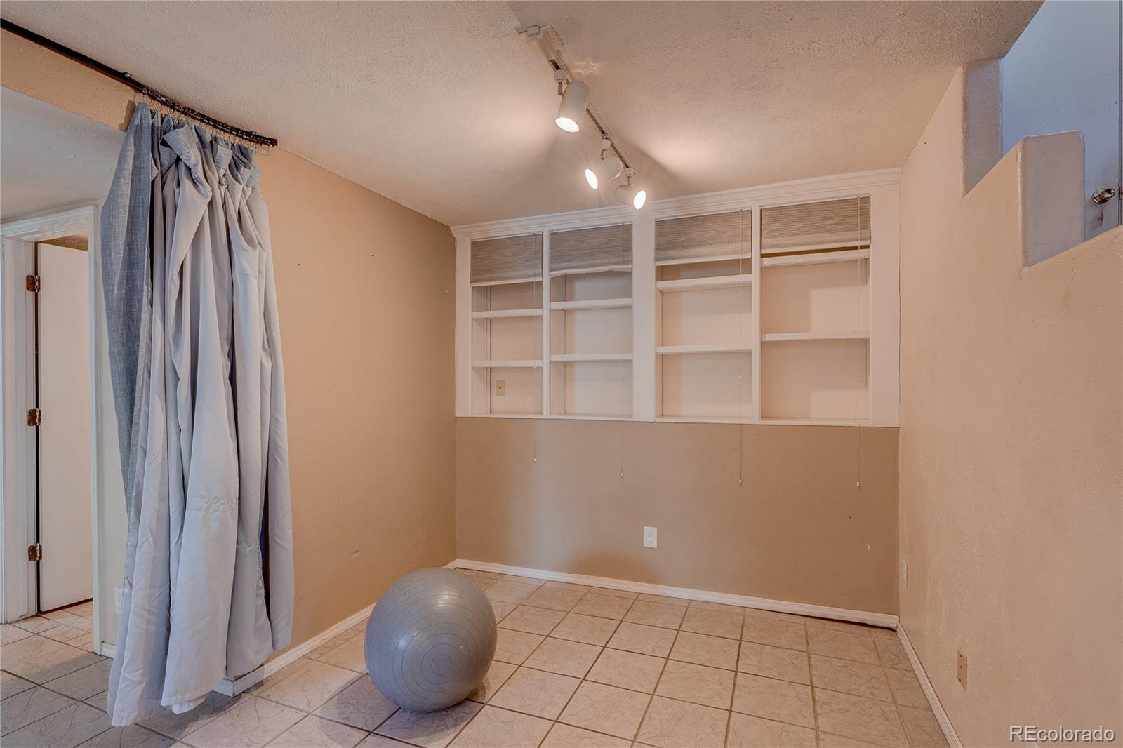 MLS Image #22 for 4891 s salida court,aurora, Colorado