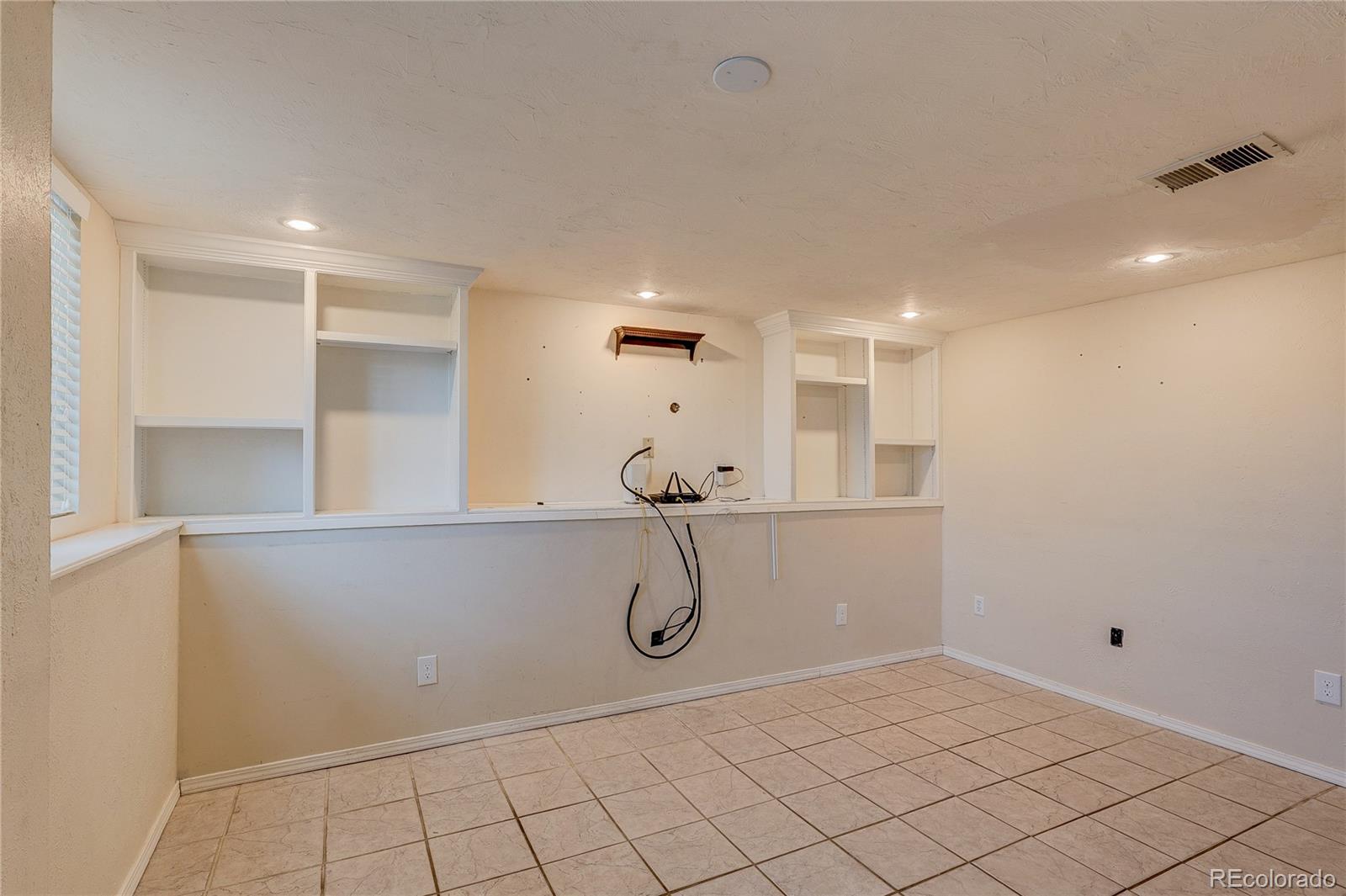 MLS Image #23 for 4891 s salida court,aurora, Colorado