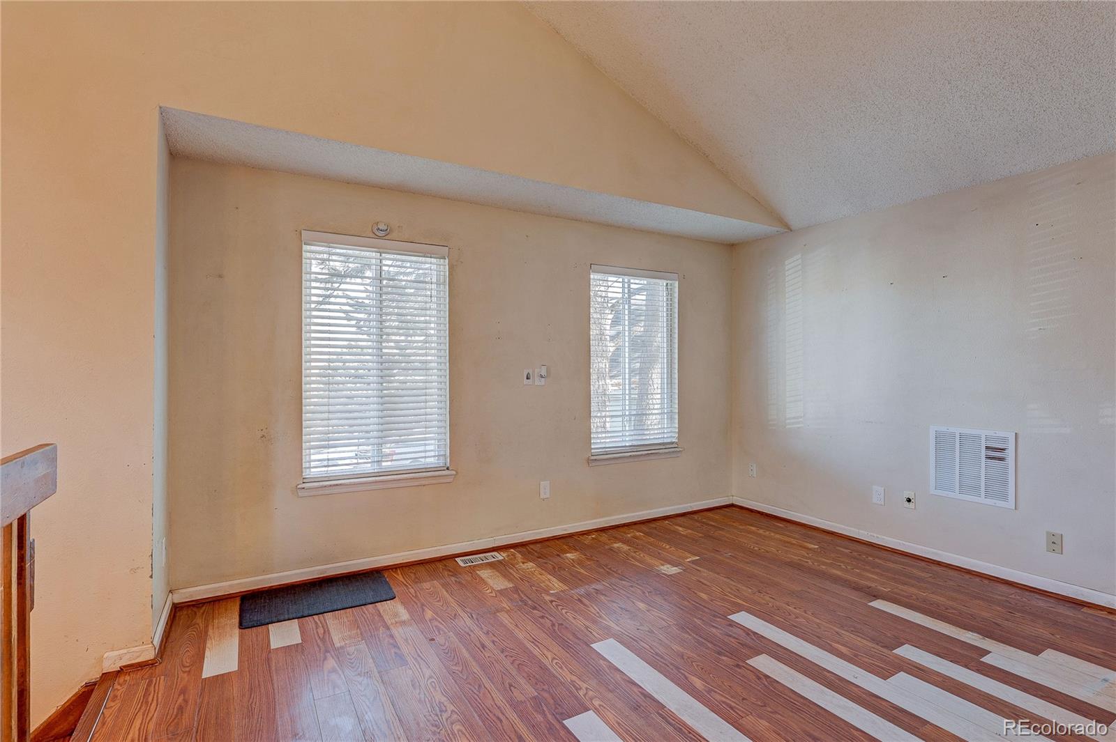 MLS Image #7 for 4891 s salida court,aurora, Colorado