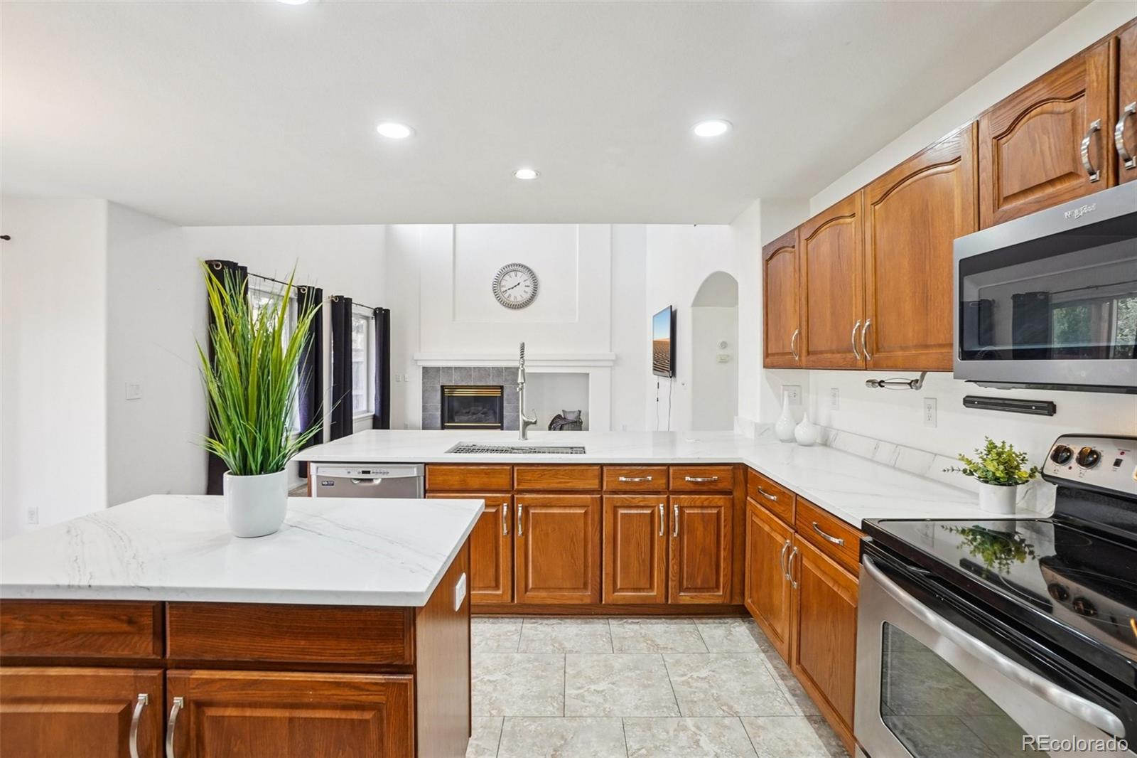 MLS Image #11 for 13406  clayton street,thornton, Colorado