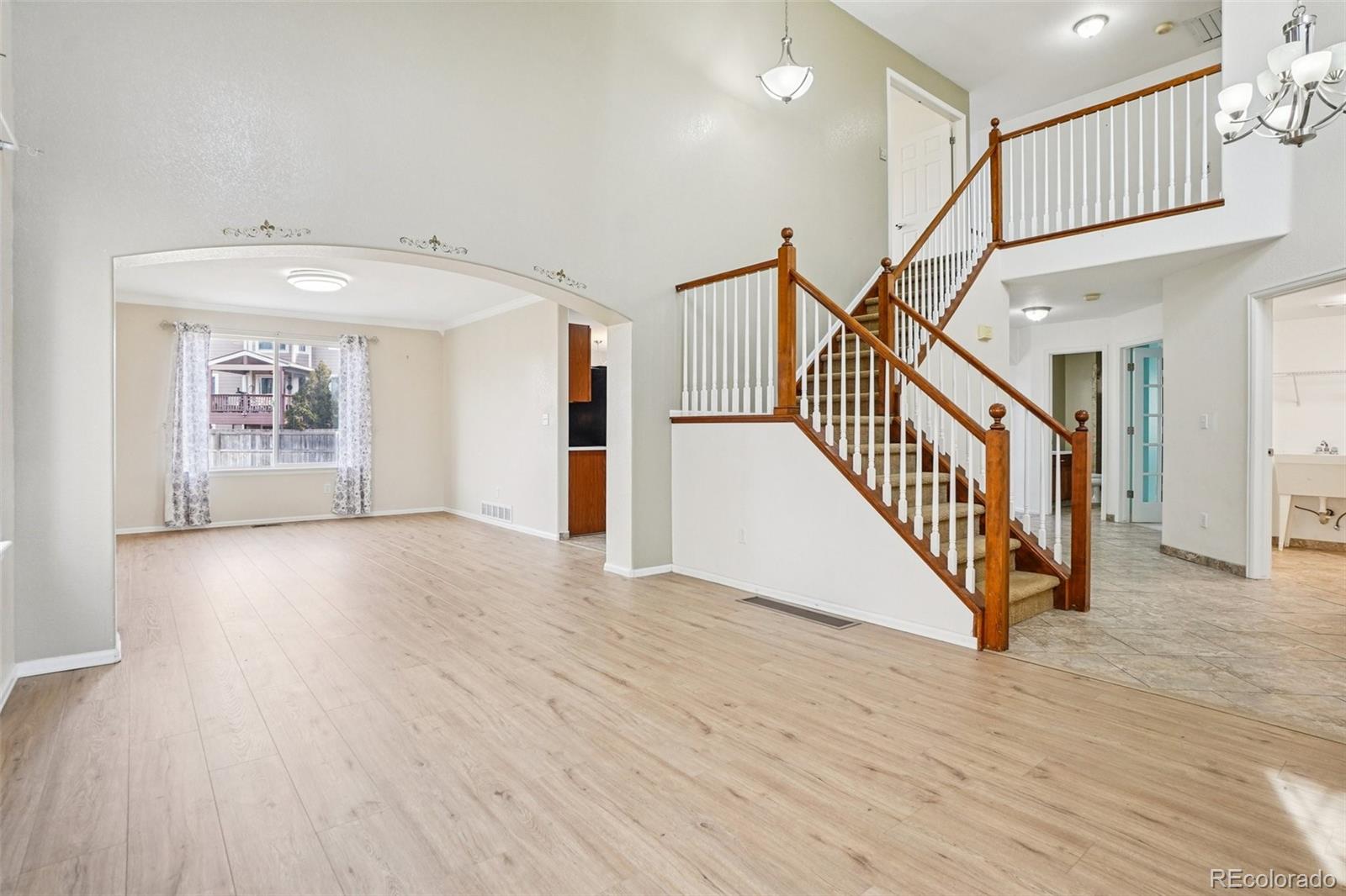 MLS Image #5 for 13406  clayton street,thornton, Colorado