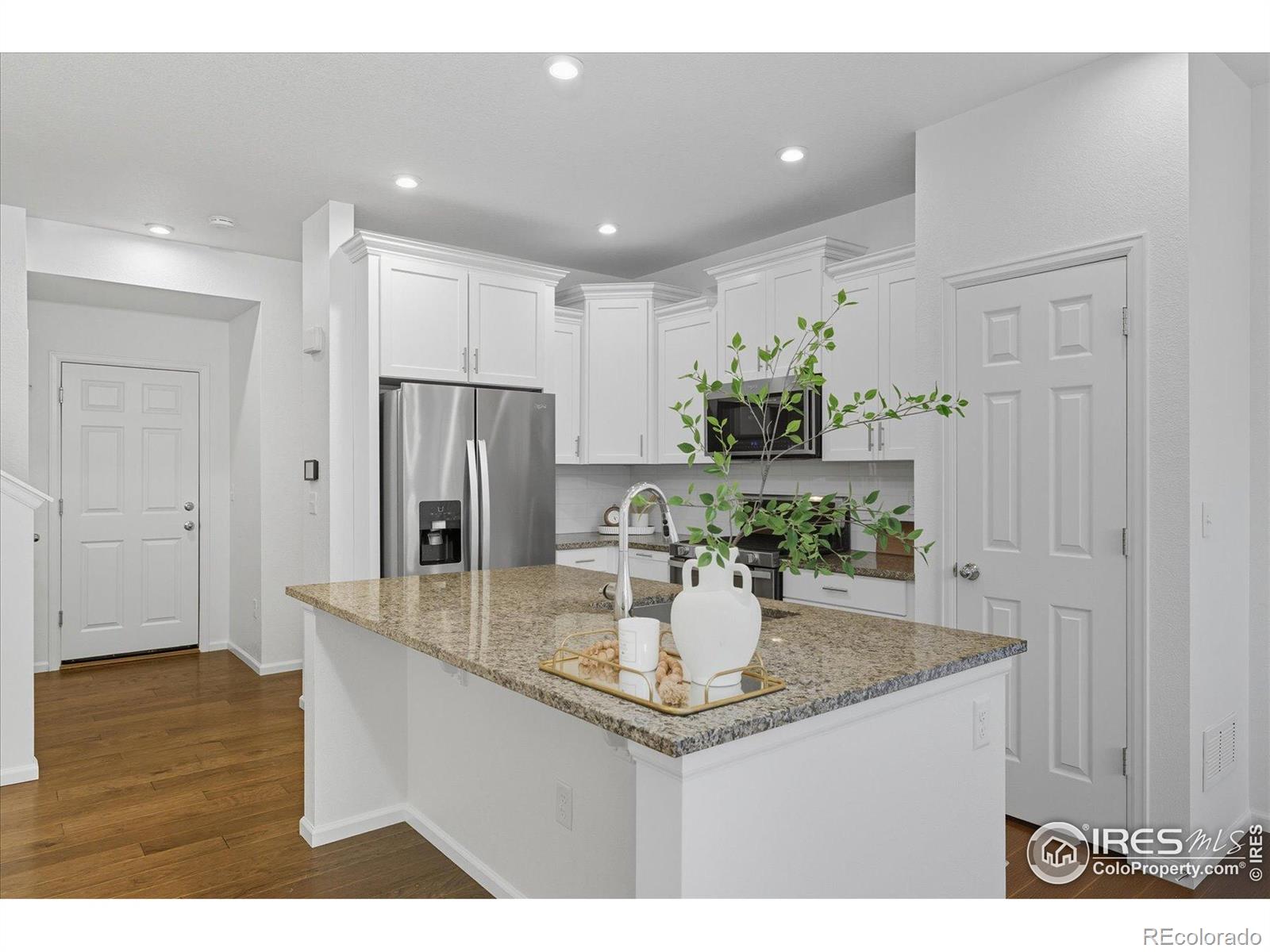 MLS Image #8 for 93  jackson lane,erie, Colorado