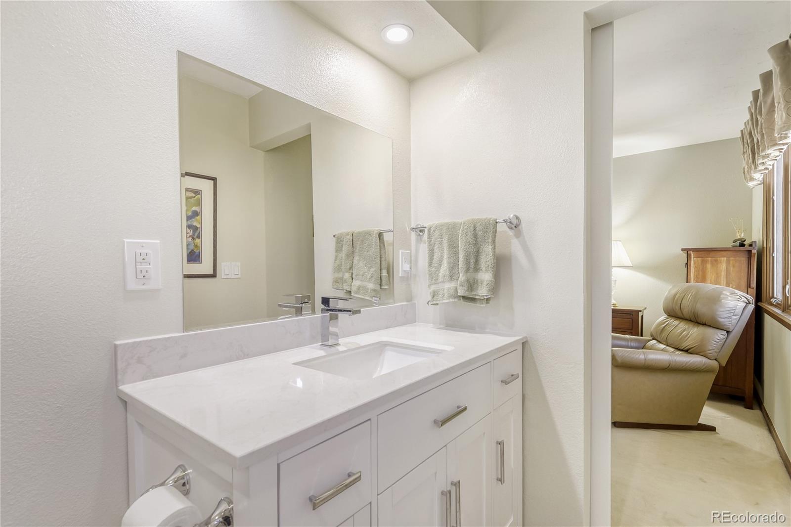 MLS Image #20 for 6057 s lima way,englewood, Colorado