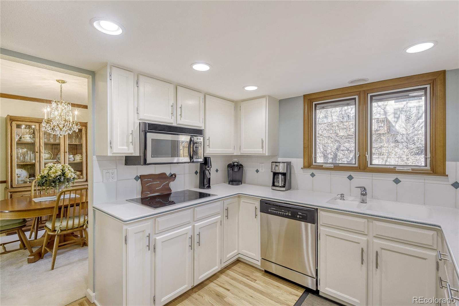 MLS Image #7 for 6057 s lima way,englewood, Colorado