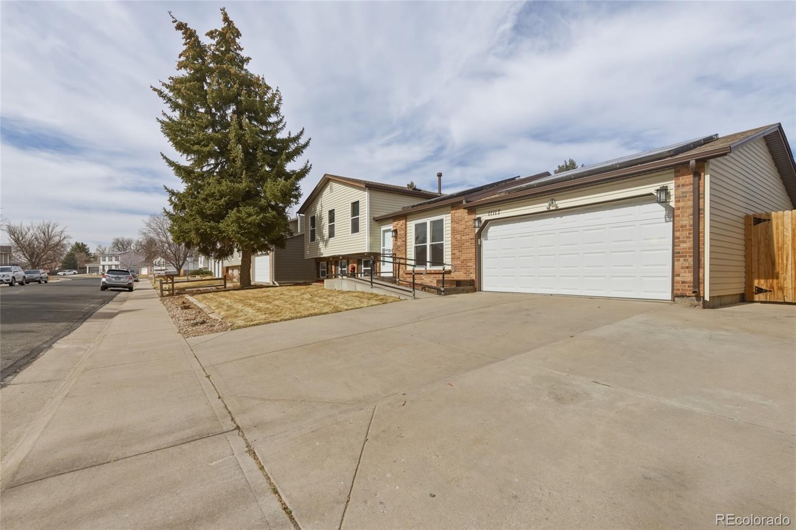 MLS Image #3 for 11117  eudora circle,denver, Colorado