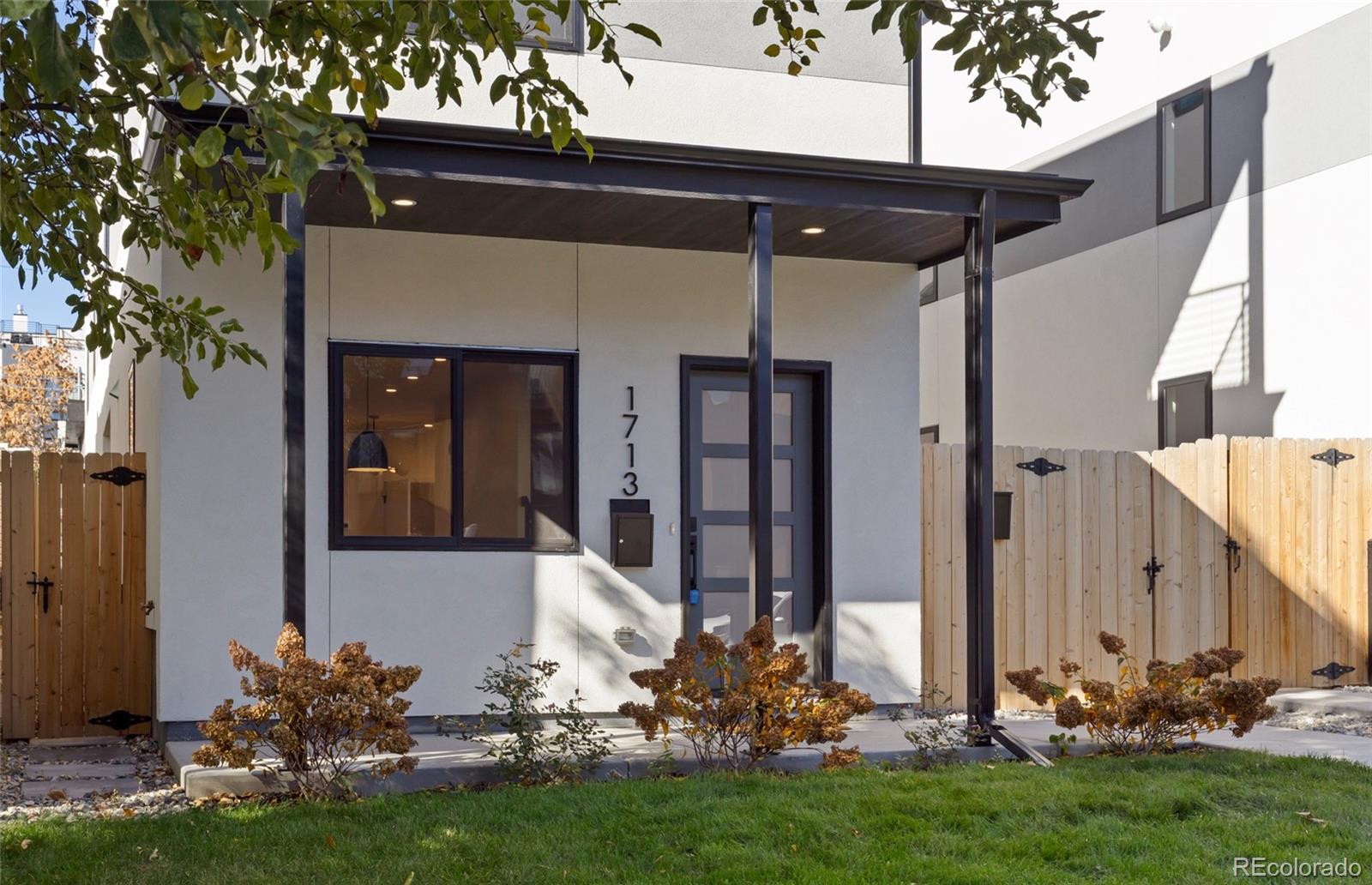 MLS Image #2 for 1713  grove street,denver, Colorado