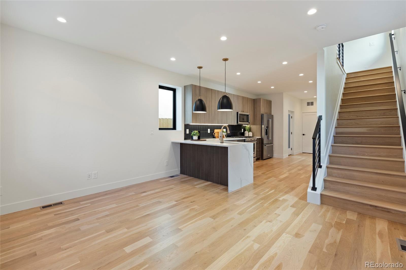 MLS Image #3 for 1713  grove street,denver, Colorado