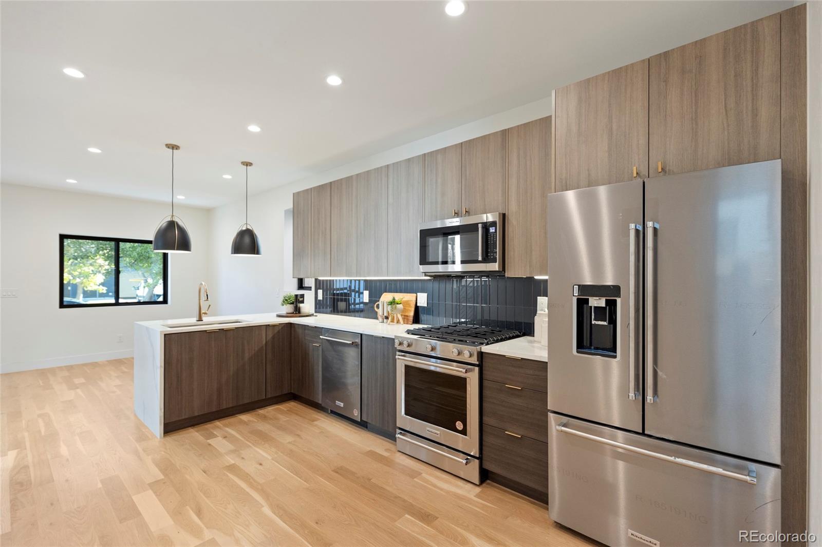 MLS Image #5 for 1713  grove street,denver, Colorado