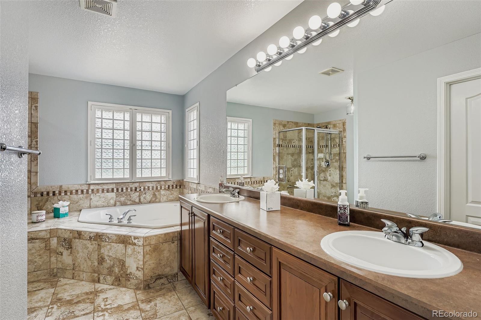 MLS Image #14 for 7463 s biloxi court,aurora, Colorado