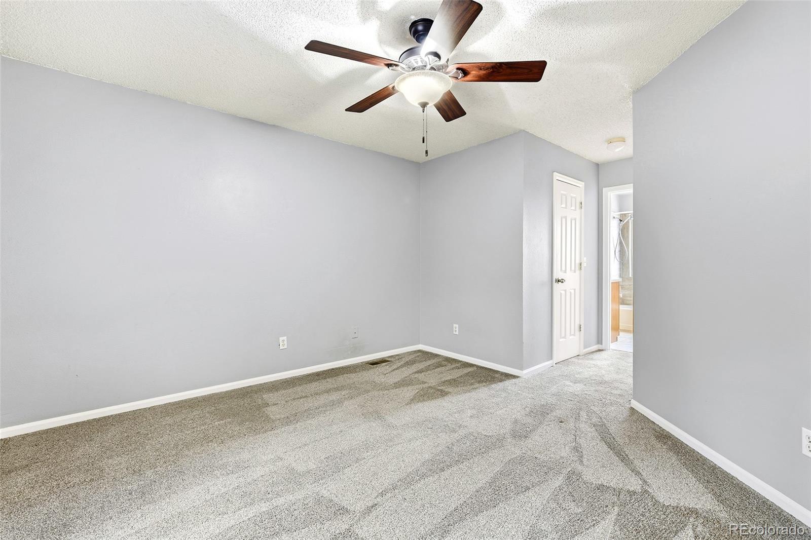 MLS Image #12 for 365  autumn ridge circle a,colorado springs, Colorado
