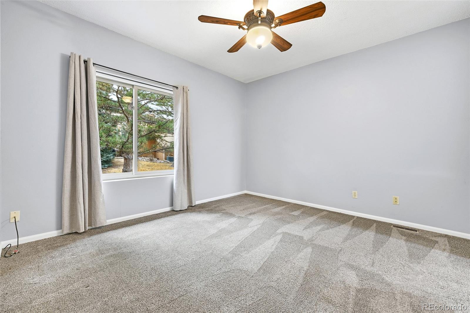 MLS Image #17 for 365  autumn ridge circle a,colorado springs, Colorado