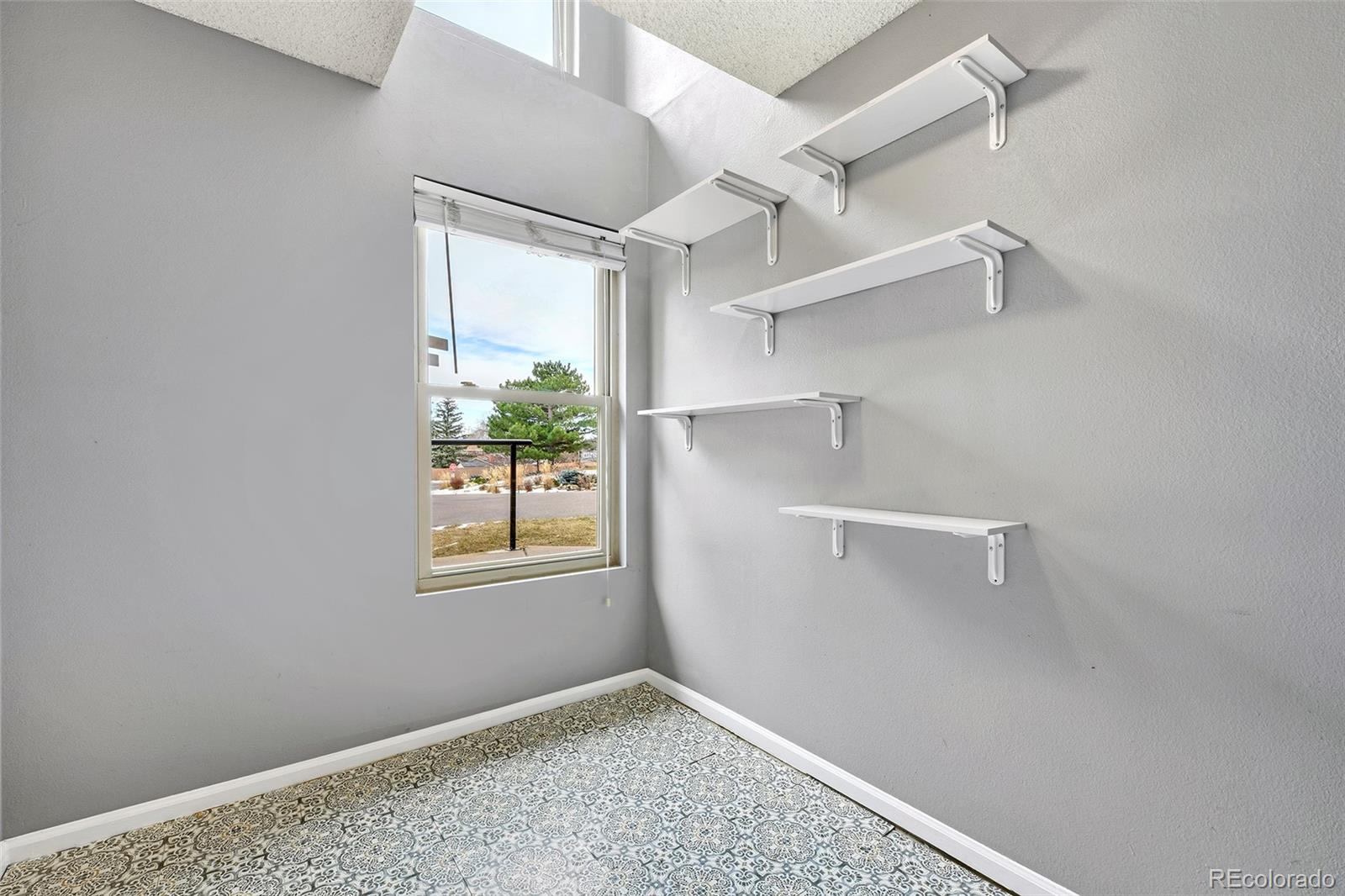 MLS Image #21 for 365  autumn ridge circle a,colorado springs, Colorado