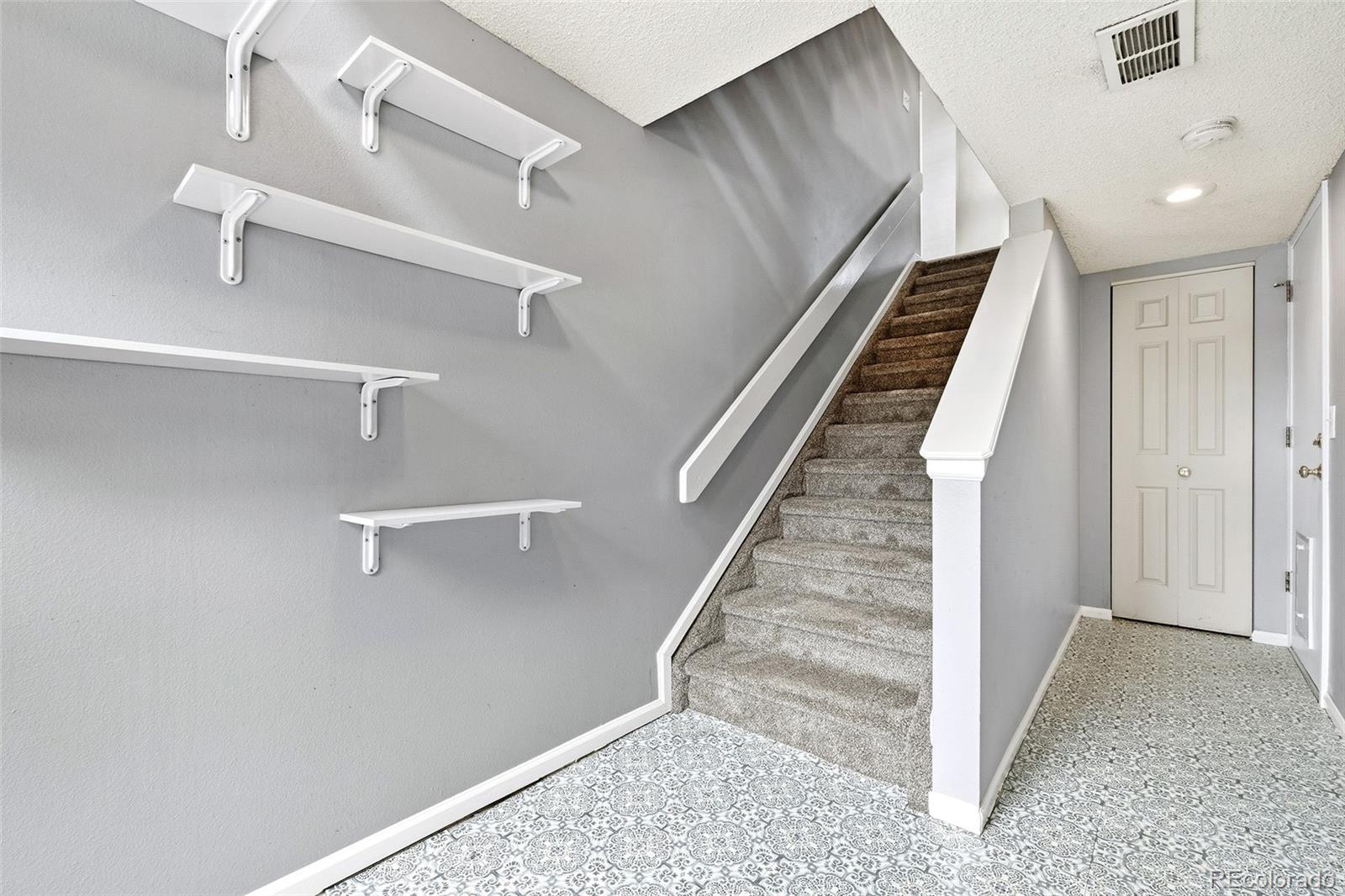 MLS Image #22 for 365  autumn ridge circle a,colorado springs, Colorado