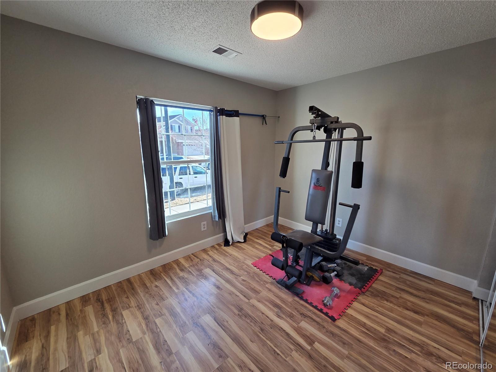 MLS Image #4 for 15627 e 51st drive,denver, Colorado