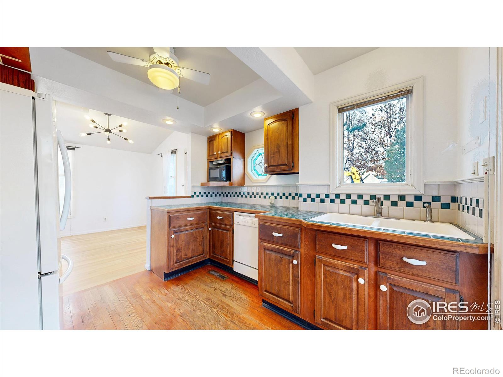 MLS Image #11 for 1035 w oak street,fort collins, Colorado