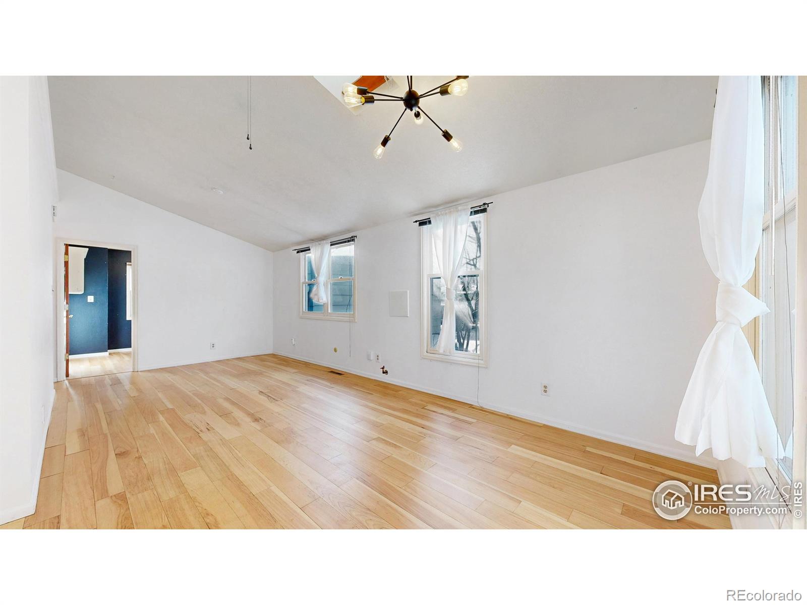 MLS Image #4 for 1035 w oak street,fort collins, Colorado