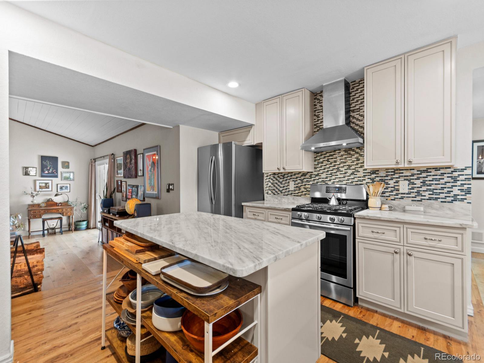 MLS Image #13 for 1811 s newton street,denver, Colorado
