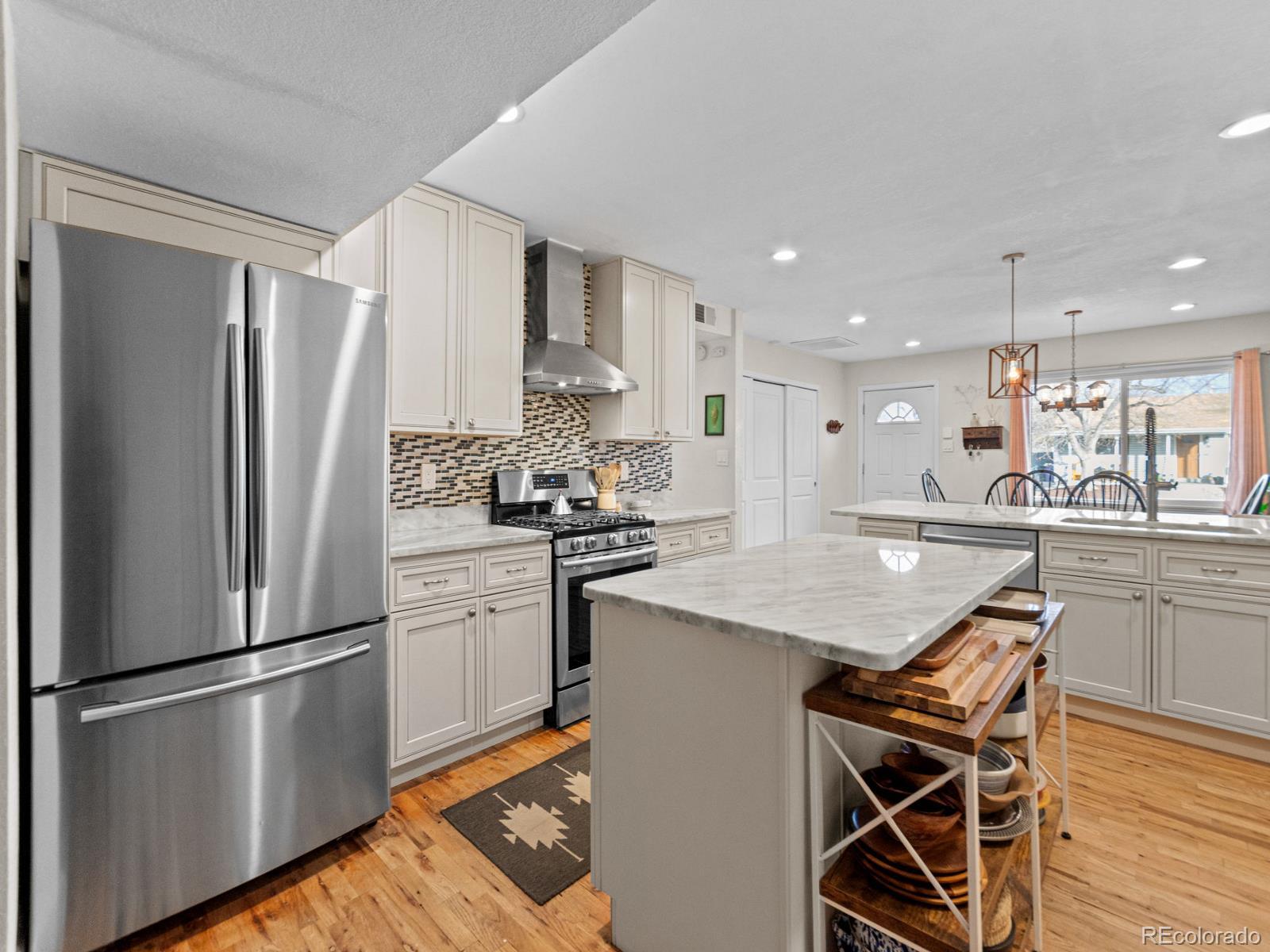 MLS Image #14 for 1811 s newton street,denver, Colorado