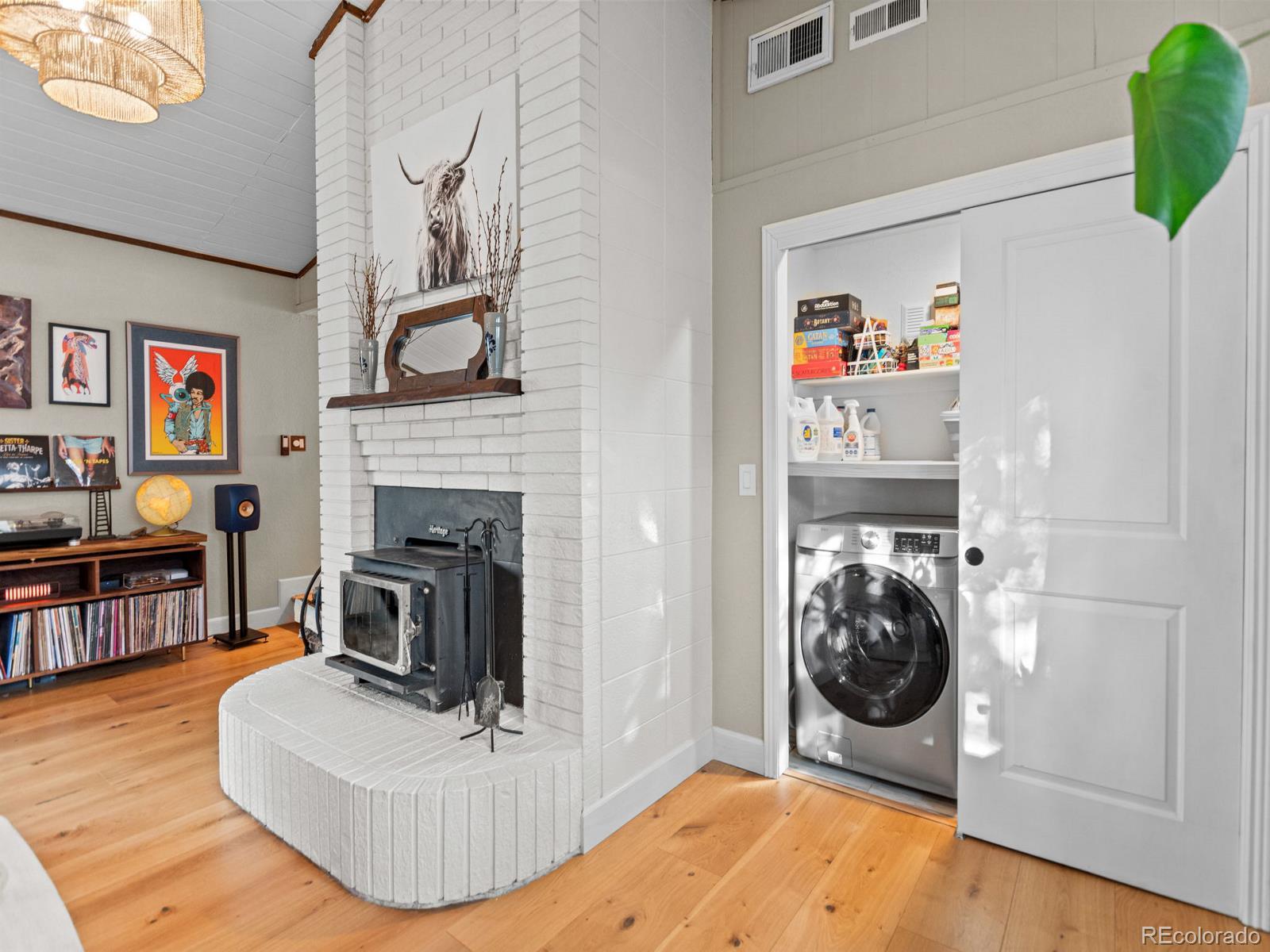 MLS Image #23 for 1811 s newton street,denver, Colorado