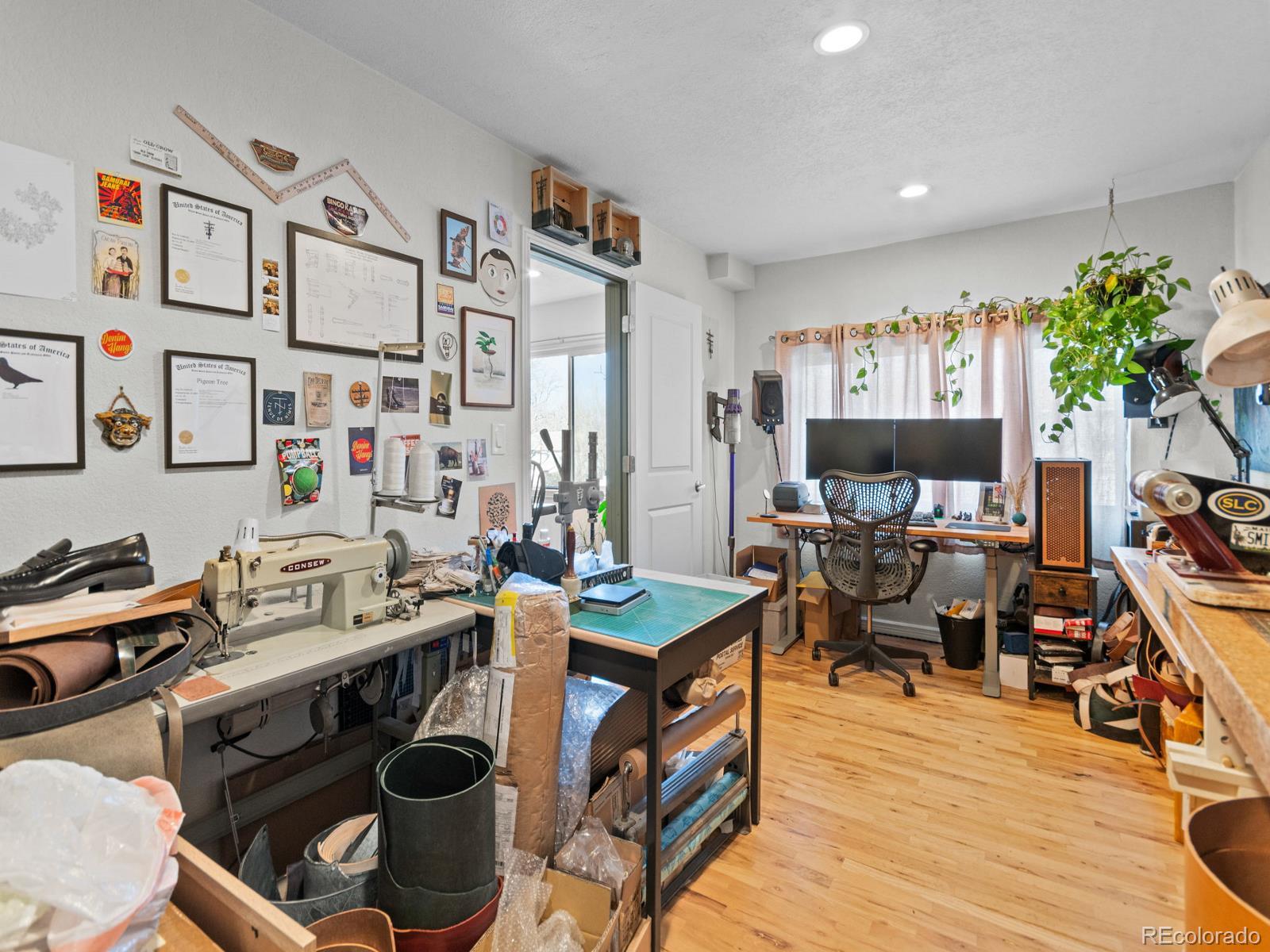 MLS Image #25 for 1811 s newton street,denver, Colorado