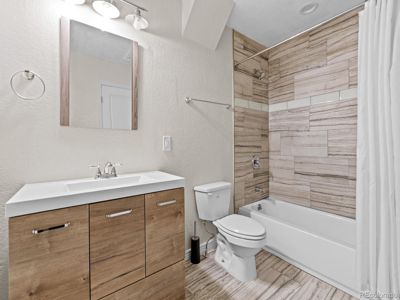 MLS Image #27 for 1811 s newton street,denver, Colorado