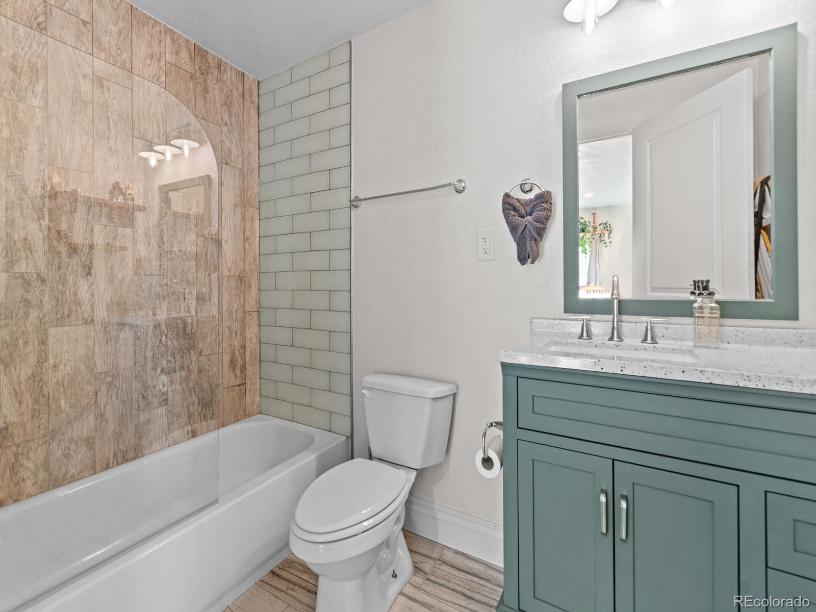MLS Image #33 for 1811 s newton street,denver, Colorado