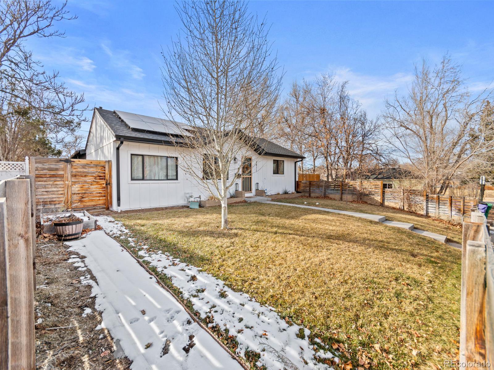 MLS Image #4 for 1811 s newton street,denver, Colorado