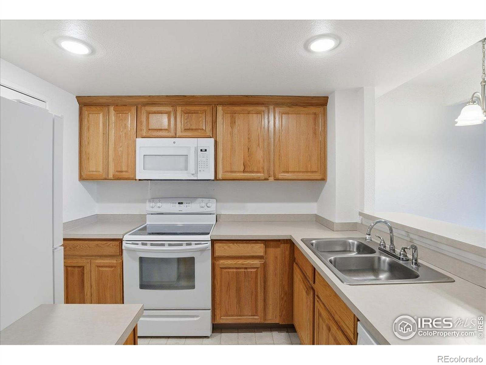 MLS Image #15 for 415 s howes street,fort collins, Colorado