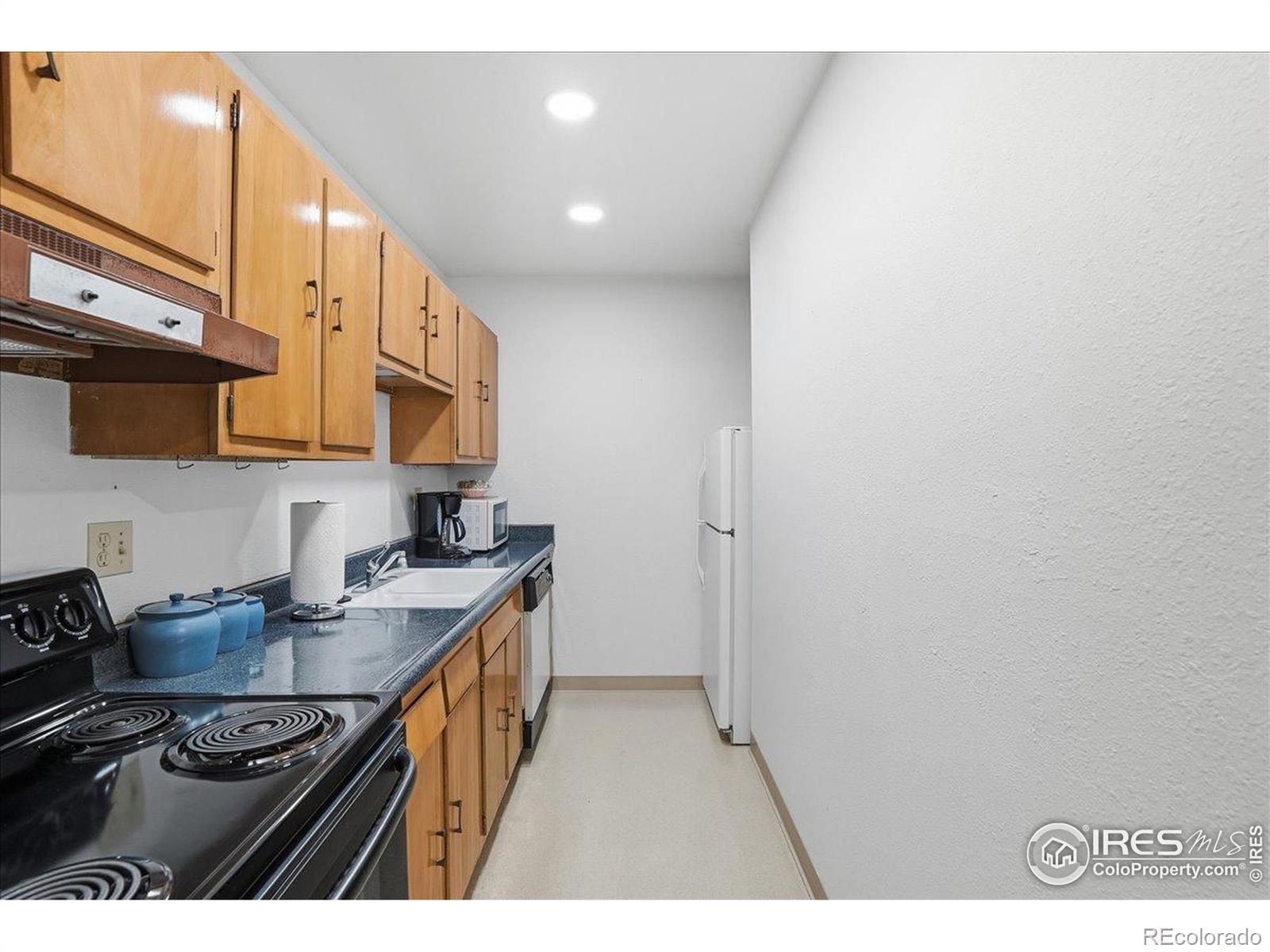 MLS Image #40 for 415 s howes street,fort collins, Colorado